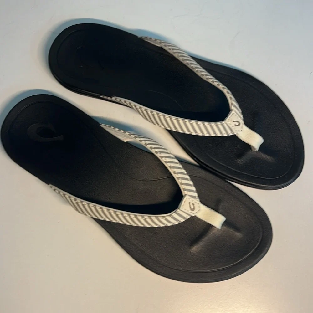 OLUKAI Ho’opio Bone / Stripe Women’s Size 7 - Picture 5 of 16